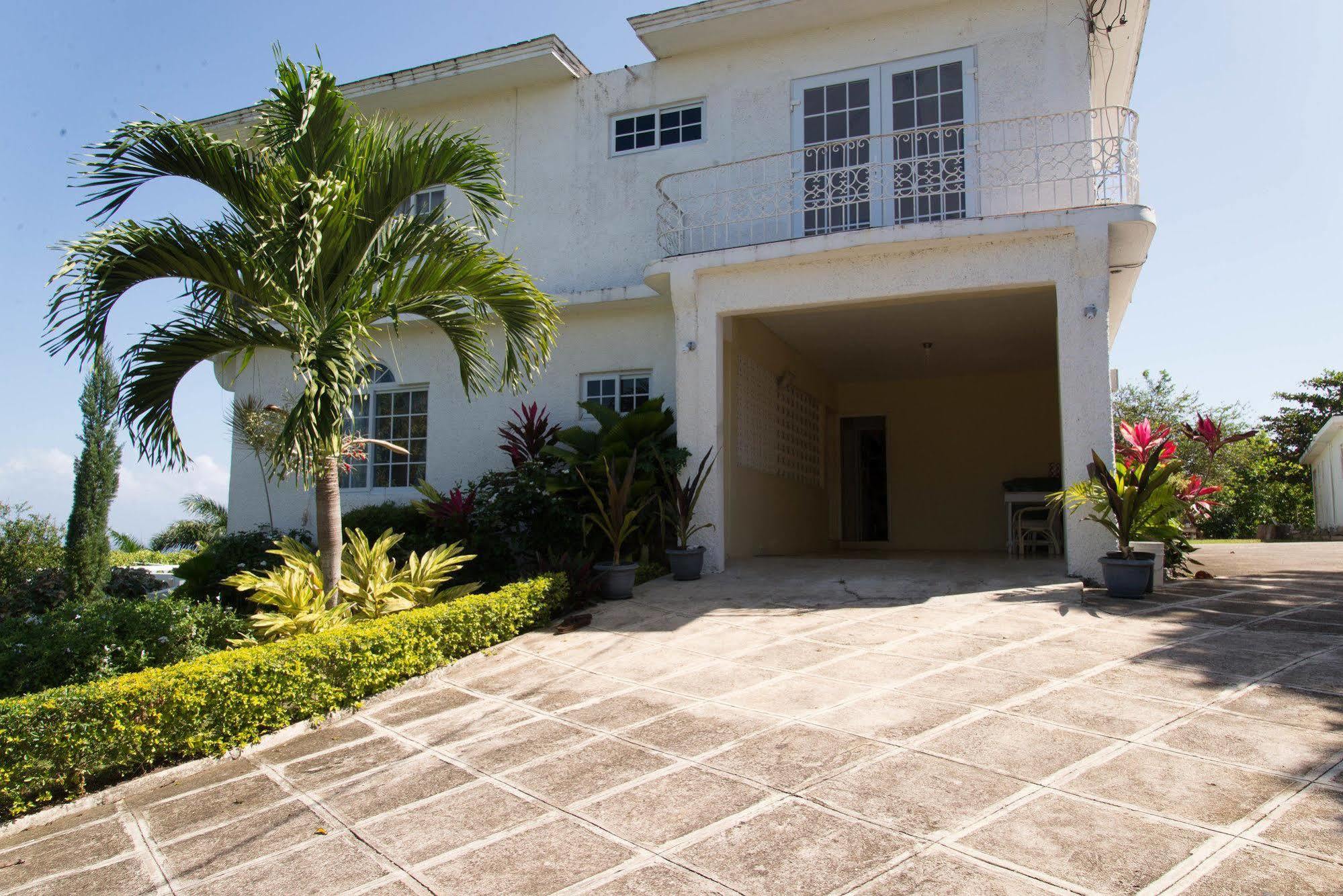 Hatfield South Villa Montego Bay Exterior photo